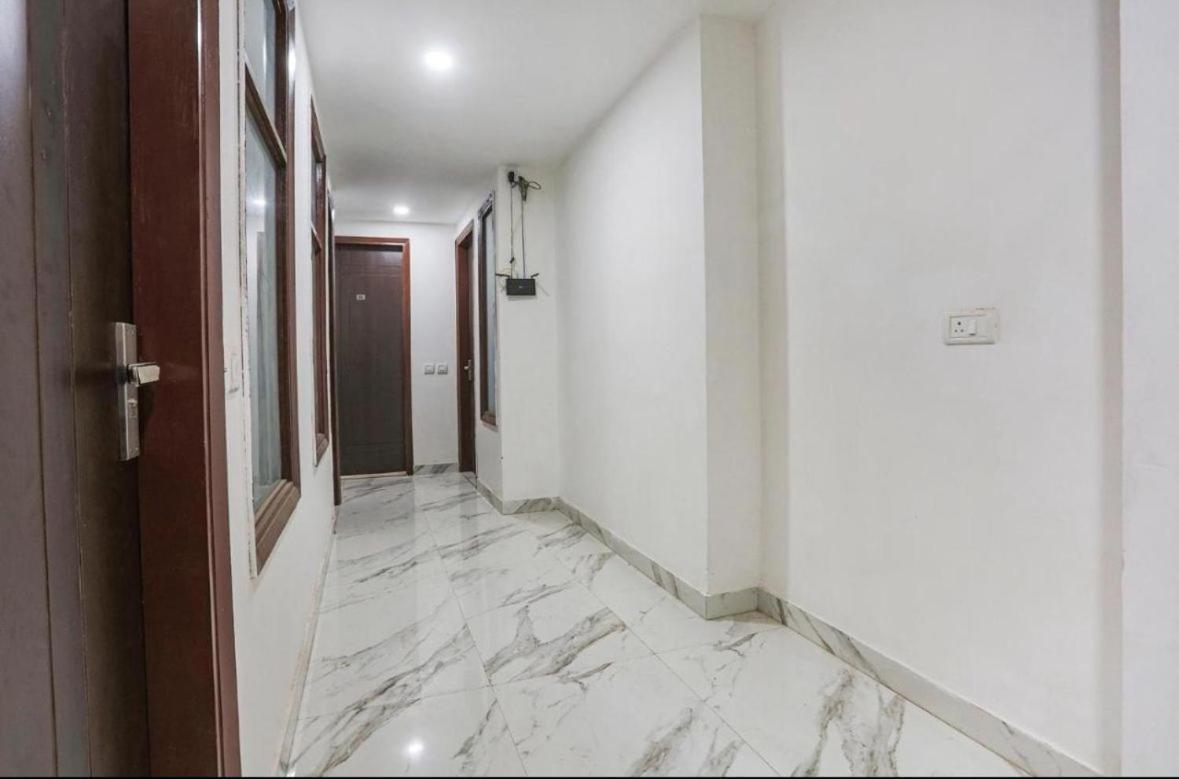 Hotel Aiims Ню Делхи Екстериор снимка
